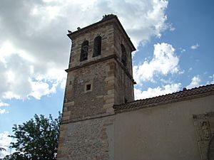 01d Cabañas de Polendos Segovia iglesia San Lorenzo Lou.jpg