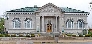 AlvahNBeldingMemorialLibraryBeldingMi