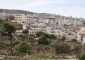 Ancient ruins in a Nablus neighborhood