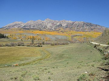 Anthracite Range, West Elk Mountains, Gunnison County, Colorado, USA 02.jpg