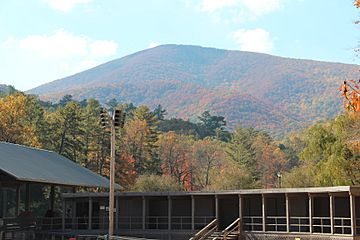 Blood Mountain from Vogel State Park, Oct 2016 2.jpg