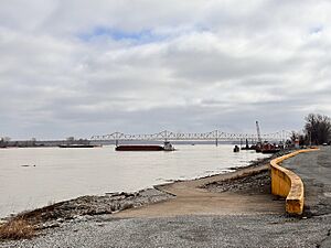 Cairo, IL Ohio River waterfront