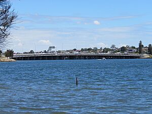 Canning Bridge seen from the north, January 2021