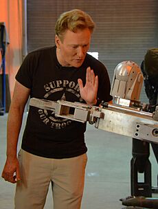 Conan O'Brien visits AUAB, entertains thousands 151104-F-YM354-087