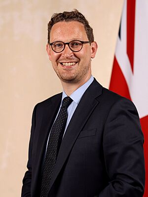Darren Jones Official Cabinet Portrait, July 2024 (cropped).jpg