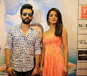 Jay Bhanushali and Surveen Chawla at the promotion of 'Hate Story 2'
