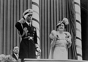 King George VI and Queen Elizabeth acknowledge the crowds at Toronto City Hall during the 1939 Royal Tour of Canada