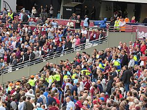 London Stadium crowd control