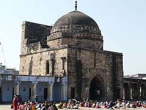 Madrasa and mosque entrance, Jama Masjid, Jaunpur