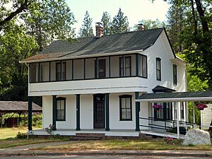 Naucke House - Kerby Oregon