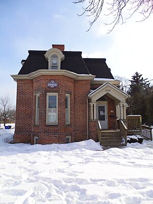NewToronto Gatehouse