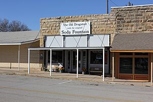 Old Drugstore, Chico, Texas (8858809324)