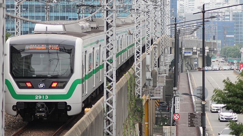 Seoul-metro-2013-20180916-104648