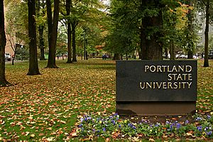 Sign at entry to Portland State University (2004)