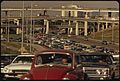TRAFFIC CONGESTION ON SOUTHWEST FREEWAY. (FROM THE DOCUMERICA-1 EXHIBITION. FOR OTHER IMAGES IN THIS ASSIGNMENT, SEE... - NARA - 553019
