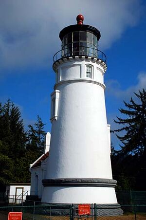 Umpqua Lighthouse (Douglas County, Oregon scenic images) (douDA0211)
