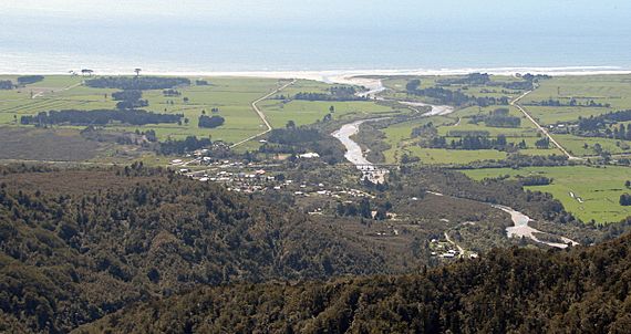 Waimangaroa township