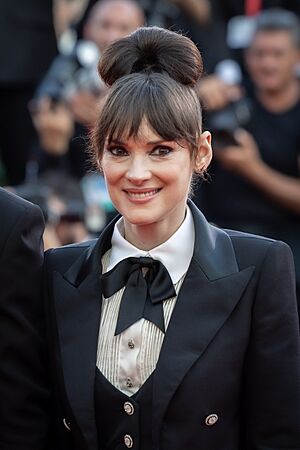 Winona Ryder-63849.jpg