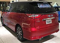 2016 toyota estima hybrid aeras smart rear (cropped)