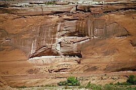 A094, Canyon de Chelly National Monument, Arizona, USA, cliff dwelling, 2004