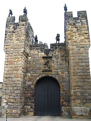Alnwick Castle a frontal door