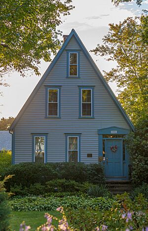 Bicknell—Armington Lightning Splitter House East Providence RI 2012