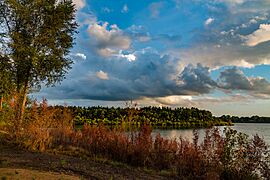 Big Woods Lake Campground Sunset, Cedar Falls, Iowa (36274555390)