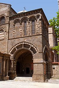 Cathédrale du Puy-en-Velay - Porche du For 1