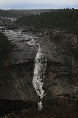 Churchillfalls08