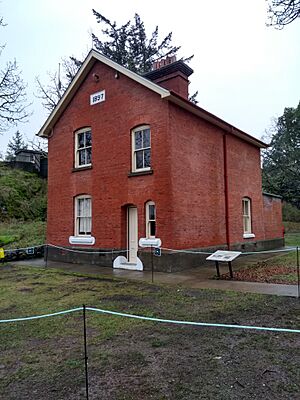 Fort Rodd Hill Warrant Officer's Quarters