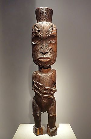 Gable figure (tekoteko), New Zealand, North Island, Maori people, Te Arawa people, Ngati Tarawhai style, 20th century, wood - De Young Museum - DSC01178