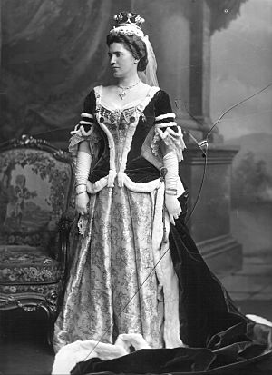 Isabella, Marchioness of Ailsa (d 1945), née MacMaster