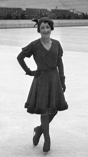 Jacqueline Vaudecrane 1932