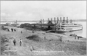 Kentucky. Paducah, wharf scene LCCN2013646142