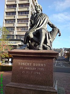 Robert Burns, The Octagon, Dunedin 05