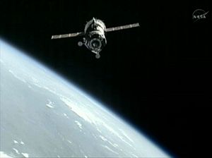 Soyuz TMA-05M spacecraft approaches the ISS