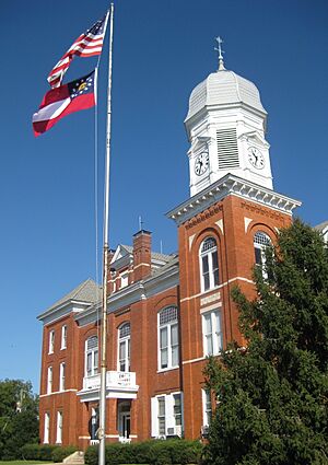 Taliaferro County Courthouse and flagpole