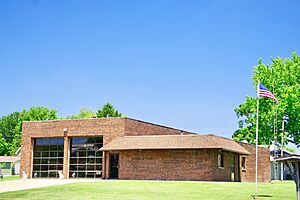 Valier-Village-Hall-il