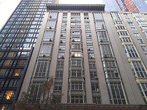W 57th St Nov 2020 114