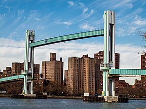 Wards Island Bridge 20111202-jag9889