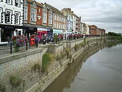 West Quay, Bridgwater from the old town bridge - geograph.org.uk - 1459534
