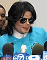 2003 Michael Jackson at The Cable Show (29358712934) (1)