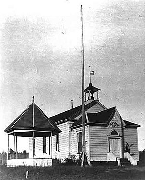 4 Year1911 A - Freestone Schoolhouse