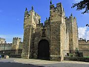 Alnwick - Barbican, Alnwick Castle - geograph.org.uk - 4286646
