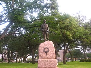 Confederate Momument, Victoria, TX IMG 1006