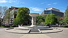 Dupont Circle fountain - facing southwest.JPG