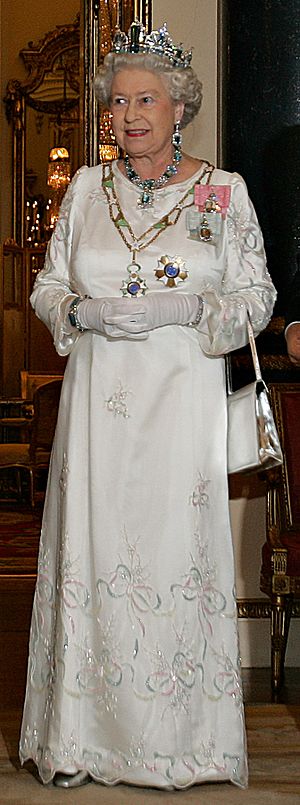 Elizabeth II, Buckingham Palace, 07 Mar 2006