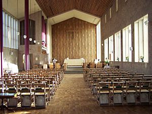 Emmanuel Church, Bentley - geograph.org.uk - 668222