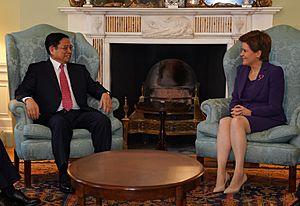 First Minister meets the Prime Minister of Viet Nam (51643831863)
