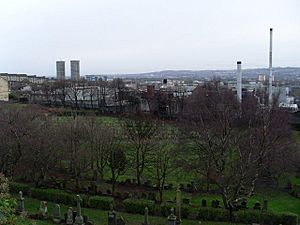 Glasgow's East End from the Necropolis - geograph.org.uk - 665349